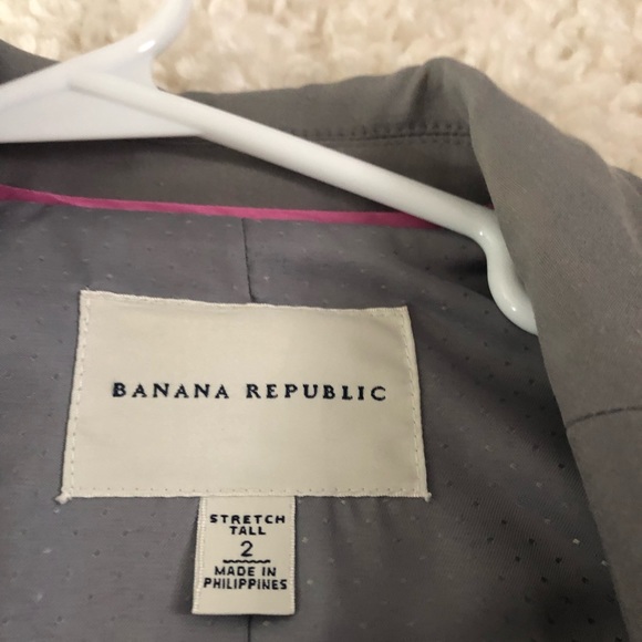 Banana Republic, light Grey blazer -size 2 Tall - Picture 5 of 5